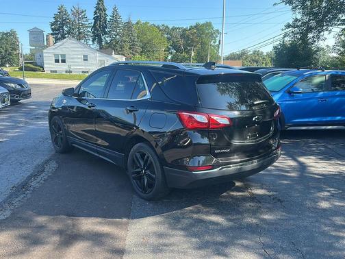Mosaic Black Metallic 2020 Chevrolet Equinox 1LT