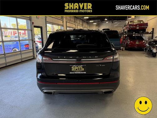 2019 Lincoln Nautilus Select