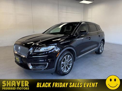 2019 Lincoln Nautilus Select