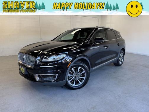 2019 Lincoln Nautilus Select