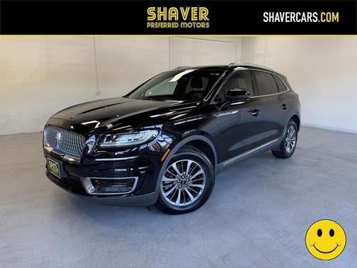 2019 Lincoln Nautilus Select