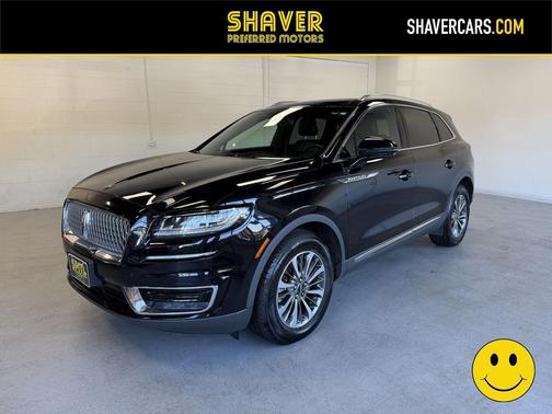 2019 Lincoln Nautilus Select