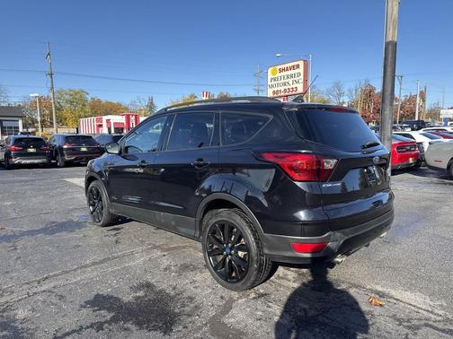 2019 Ford Escape SE