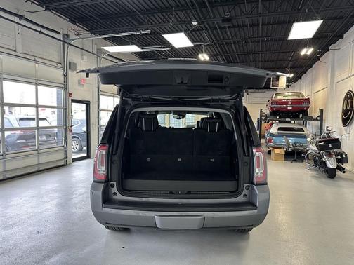 2019 GMC Yukon SLT Standard Edition