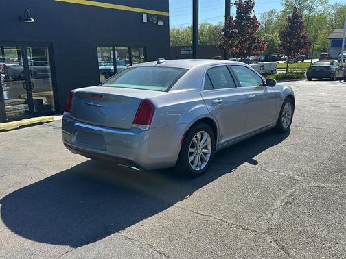 Billet Silver Metallic Clearcoat 2015 Chrysler 300 S