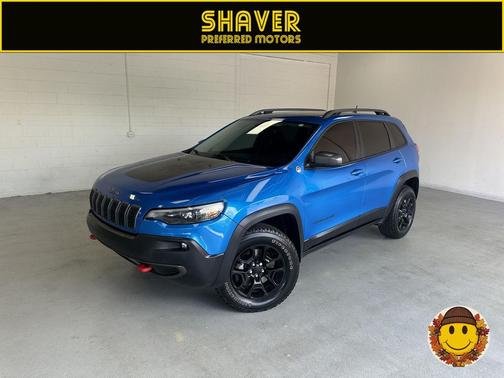 Hydro Blue Pearlcoat 2019 Jeep Cherokee Trailhawk