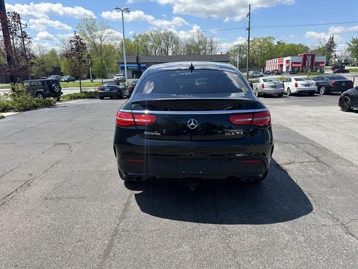 Obsidian Black Metallic 2018 Mercedes-Benz AMG GLE 43 Coupe 4MATIC