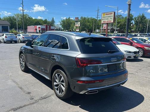 Daytona Gray Pearl Effect 2023 Audi Q5 45 S line Premium Plus