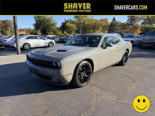 2018 Dodge Challenger SXT