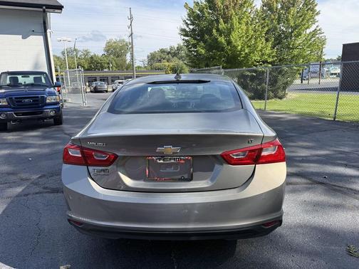 2017 Chevrolet Malibu 1LT