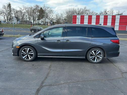 2019 Honda Odyssey Elite