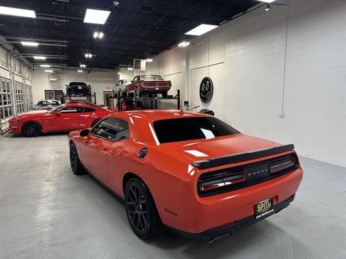 2016 Dodge Challenger R/T Scat Pack