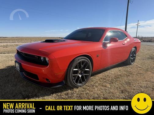 2016 Dodge Challenger R/T Scat Pack