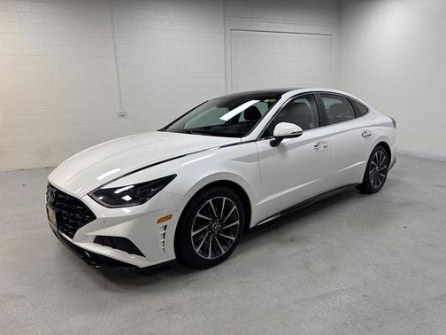 2022 Hyundai SONATA Limited