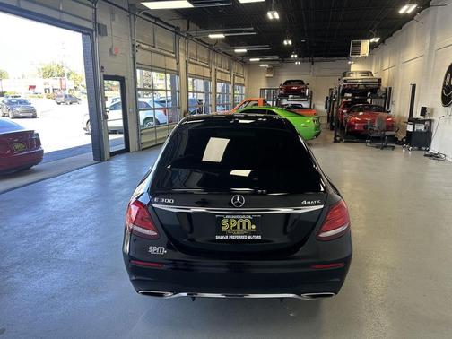 Black 2018 Mercedes-Benz E-Class 4MATIC