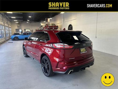 Ruby Red Metallic Tinted Clearcoat 2019 Ford Edge ST