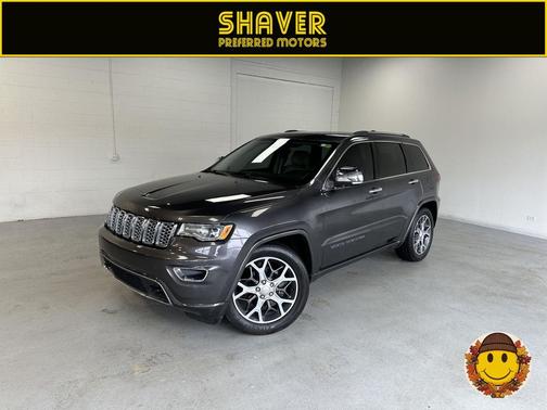 Granite Crystal Metallic Clearcoat 2019 Jeep Grand Cherokee Overland