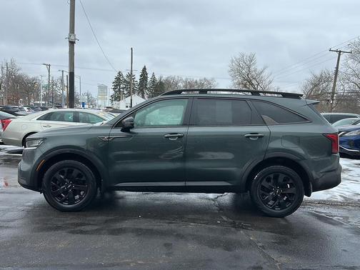 2022 Kia Sorento S