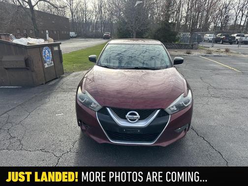 Coulis Red 2016 Nissan Maxima 3.5 S