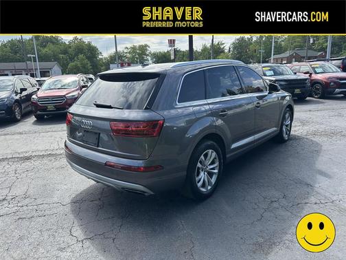 Samurai Gray Metallic 2019 Audi Q7 55 Premium Plus