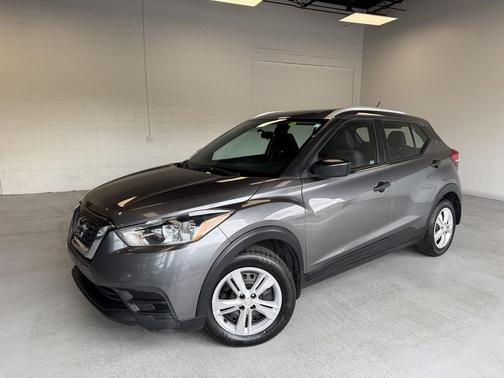 2019 Nissan Kicks S