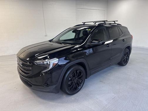 Ebony Twilight Metallic 2021 GMC Terrain SLT