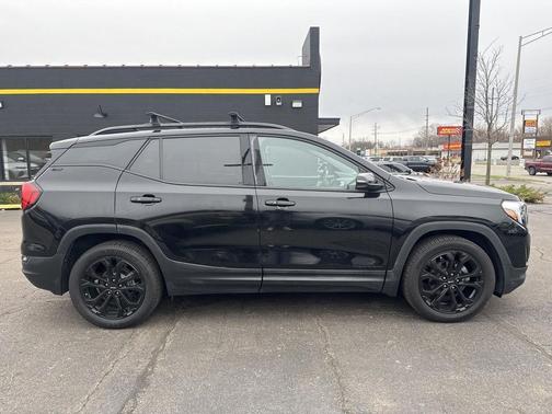 2021 GMC Terrain SLT