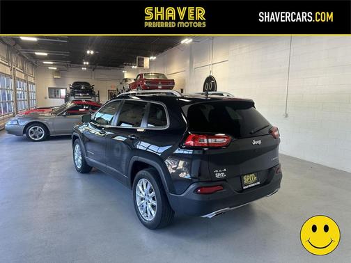 Brilliant Black 2016 Jeep Cherokee Limited