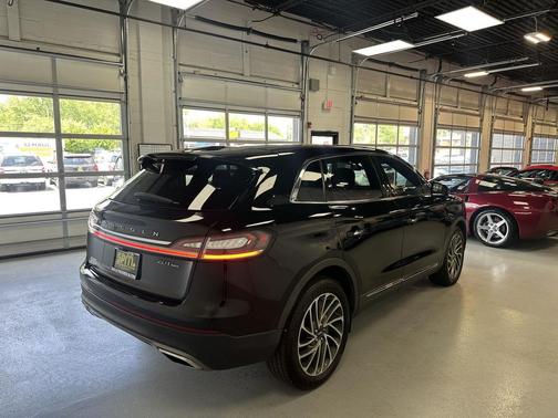 Infinite Black 2020 Lincoln Nautilus Reserve