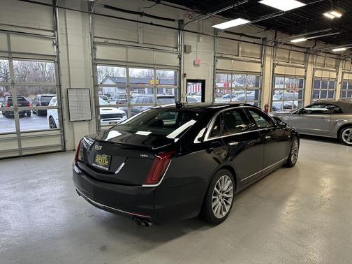 2018 Cadillac CT6 3.6L Luxury