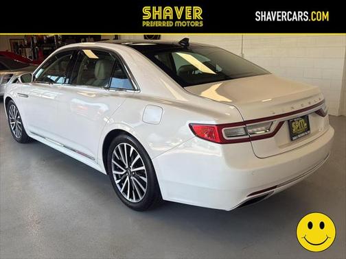 2019 Lincoln Continental Select