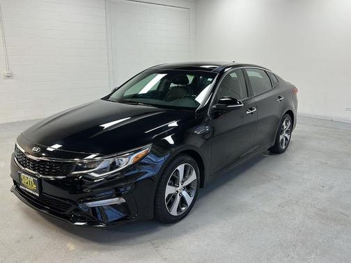 2019 Kia Optima S