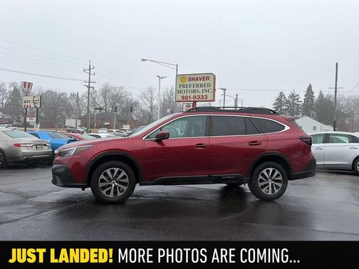 2022 Subaru Outback Premium