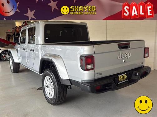2023 Jeep Gladiator Overland