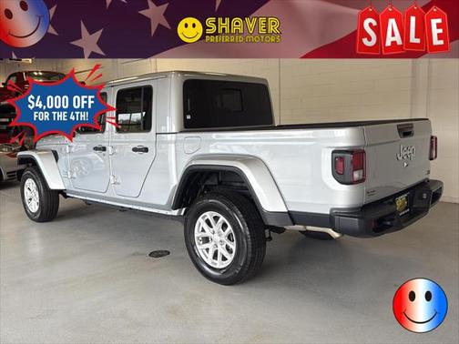2023 Jeep Gladiator Overland