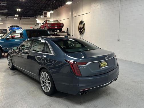 2019 Cadillac CT6 2.0L Turbo Luxury