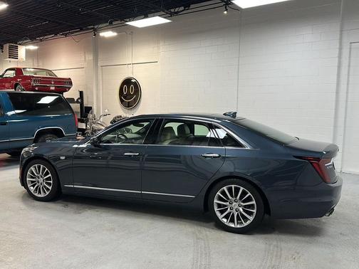 2019 Cadillac CT6 2.0L Turbo Luxury