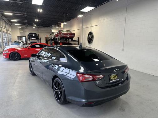 2021 Chevrolet Malibu FWD LT