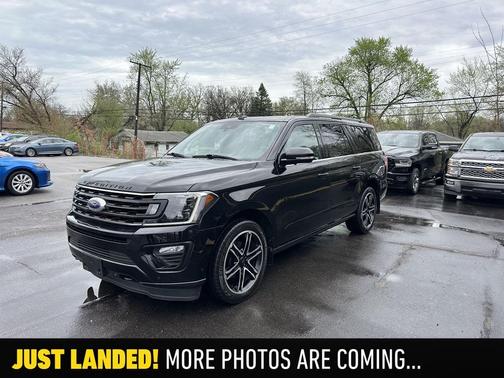Agate Black Metallic 2019 Ford Expedition Max Limited