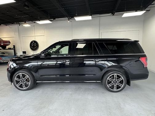 Agate Black Metallic 2019 Ford Expedition Max Limited