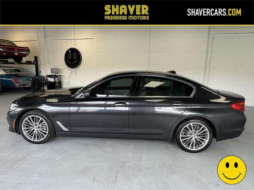 Dark Graphite Metallic 2017 BMW 530 xDrive