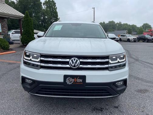 Pure White 2018 Volkswagen Atlas 3.6L SE