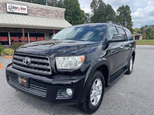 2013 Toyota Sequoia SR5