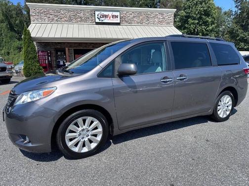 2015 Toyota Sienna Limited
