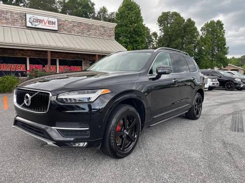 Onyx Black Metallic 2017 Volvo XC90 T5 Momentum