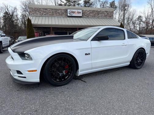 2014 Ford Mustang GT Premium