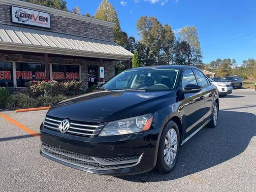 2012 Volkswagen Passat 2.5 SE