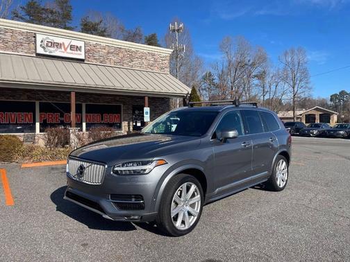 2019 Volvo XC90 T6 Inscription