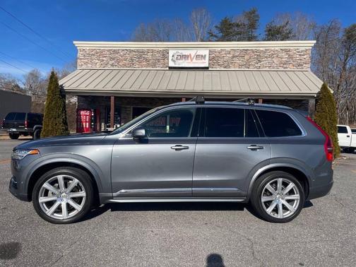 2019 Volvo XC90 T6 Inscription