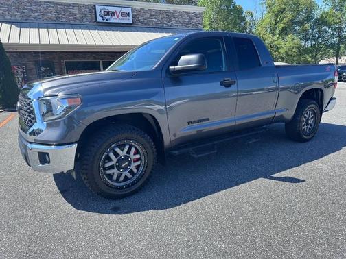 2018 Toyota Tundra SR5